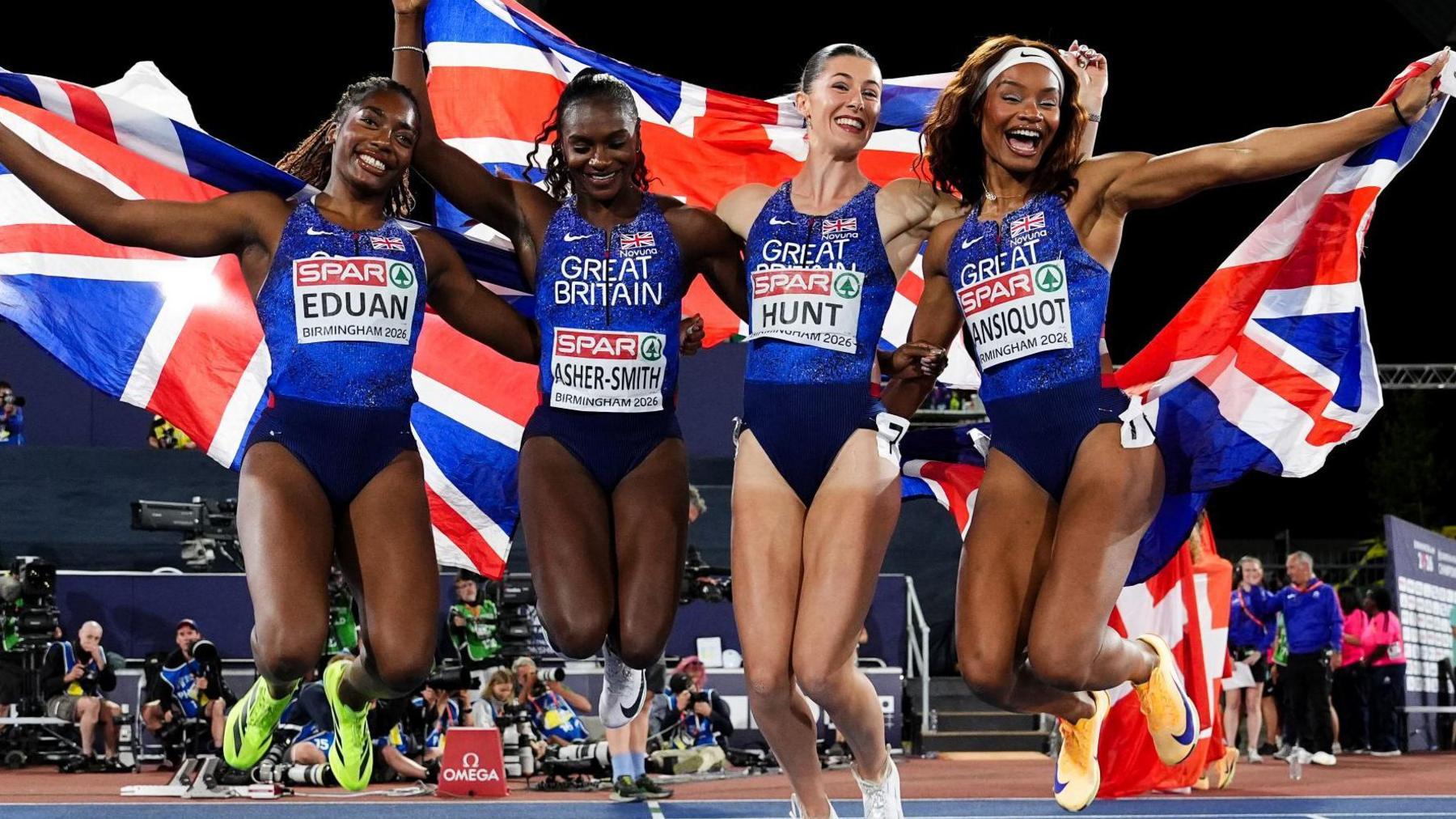 阿比·多尼利在欧洲锦标赛上为英国赢得首枚女子马拉松奖牌